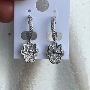 ⭐️-Silver Bow and Minnie dangle Earrings